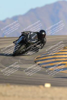 media/Dec-10-2023-SoCal Trackdays (Sun) [[0ce70f5433]]/Turn 12 (2pm)/